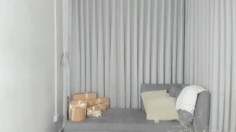 Natalia  FOLLOW ME ----  nathy po online show from December 5, 7:54 pm