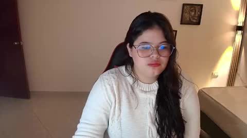  N I N A online show from November 11, 12:05 pm