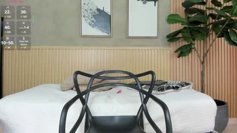 NINA online show from February 7, 5:40 pm