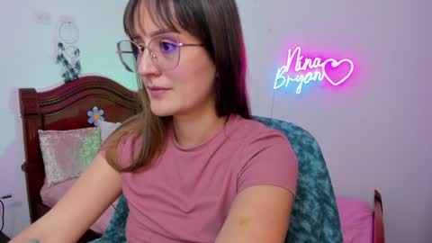 Nina online show from December 18, 11:08 pm