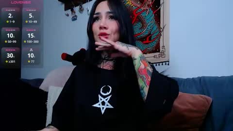  Heyyy guys Im Ninas crazy  online show from January 5, 5:27 pm