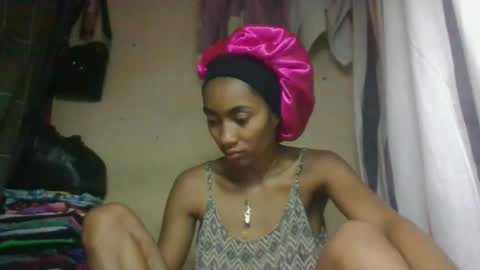 ninaeaa online show from April 21, 3:50 pm