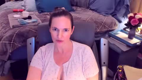 Snapshot of ninajaymes chatting on January 21, 6:11 am Nina Jaymes online show from January 21, 6:11 am