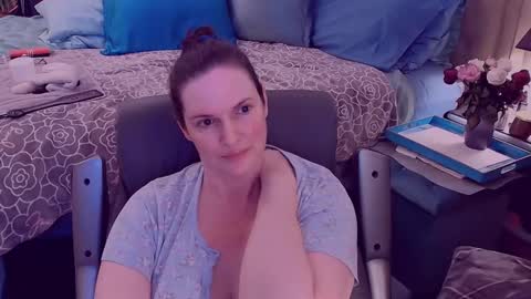 Snapshot of ninajaymes chatting on February 9, 6:01 am Nina Jaymes online show from February 9, 6:01 am