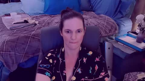 Snapshot of ninajaymes chatting on February 28, 4:31 pm Nina Jaymes online show from February 28, 4:31 pm