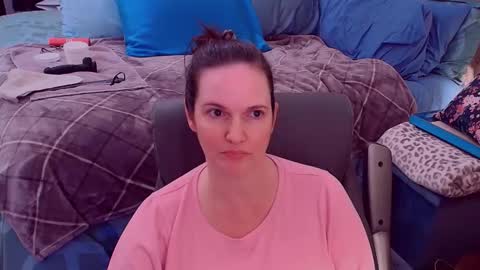 Snapshot of ninajaymes chatting on November 18, 11:15 pm Nina Jaymes online show from November 18, 11:15 pm