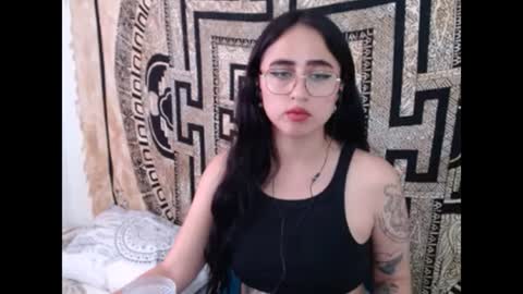 Snapshot of ninakravtz chatting on December 24, 4:19 pm N I N A online show from December 24, 4:19 pm