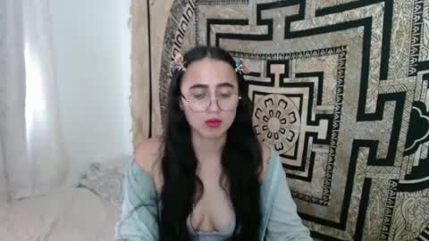 Snapshot of ninakravtz chatting on March 12, 7:17 pm N I N A online show from March 12, 7:17 pm