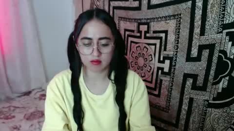 Snapshot of ninakravtz chatting on October 2, 3:30 pm N I N A online show from October 2, 3:30 pm