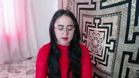 Snapshot of ninakravtz chatting on October 3, 2:47 pm N I N A online show from October 3, 2:47 pm