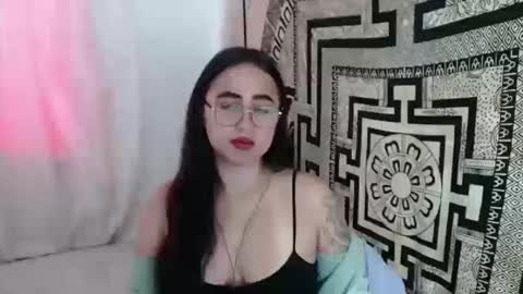 Snapshot of ninakravtz chatting on October 15, 2:50 pm N I N A online show from October 15, 2:50 pm