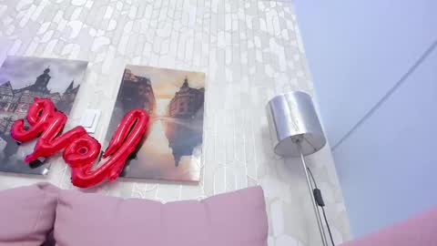 Nina Medux online show from February 20, 7:23 am