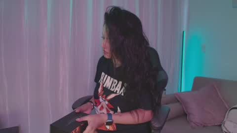 Snapshot of ninamichelle_ chatting on February 20, 8:36 pm Nina online show from February 20, 8:36 pm