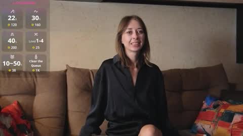 NinaNovalicious online show from October 2, 7:37 am