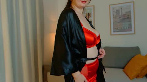 Snapshot of ninarivers_ chatting on November 21, 8:13 am Nina online show from November 21, 8:13 am