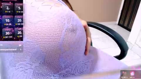 Snapshot of ninasexy222 chatting on October 21, 5:08 am NINA online show from October 21, 5:08 am