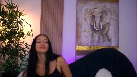 Snapshot of ninasolenne chatting on October 30, 7:47 pm Ninna online show from October 30, 7:47 pm