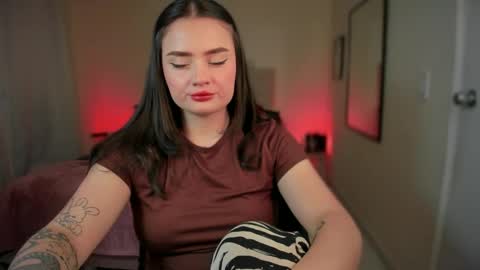 Snapshot of ninavolkov chatting on January 15, 10:46 pm ninavolkov online show from January 15, 10:46 pm