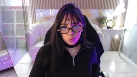 Snapshot of ninfa_ch chatting on July 6, 12:35 pm Ninfa online show from July 6, 12:35 pm