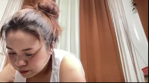 nini_luvskorn online show from March 21, 6:40 am