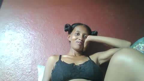 ninie246746 online show from February 14, 9:56 am