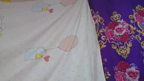 ninie246746 online show from March 27, 8:41 pm