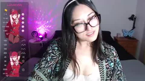 Ninimoon online show from October 5, 2:32 am