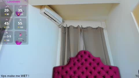 nina dee online show from January 20, 4:43 am