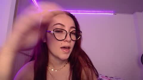 ninna rose online show from October 14, 7:03 pm