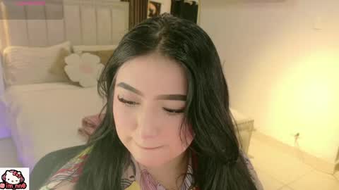 Nina online show from April 19, 12:15 pm