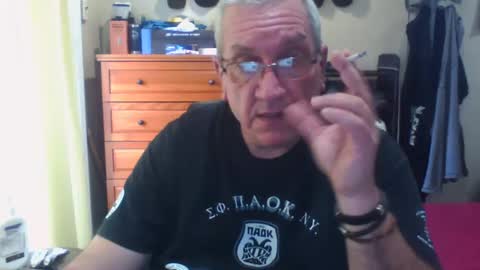 Dennis online show from October 14, 3:57 pm