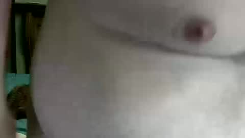 Snapshot of nip_fun_bear chatting on October 16, 11:17 pm Nip Fun Bear online show from October 16, 11:17 pm