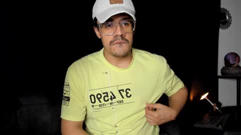 Steven online show from December 3, 3:09 am