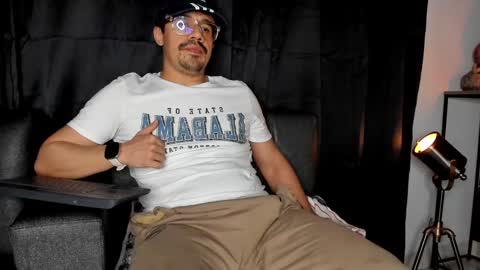 Steven online show from December 12, 3:21 am