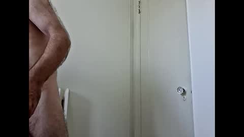 iain online show from November 8, 3:12 pm