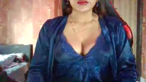 Snapshot of nisha_baby chatting on September 12, 5:18 am Nishu online show from September 12, 5:18 am