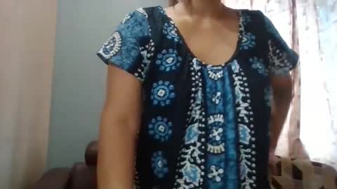 Snapshot of nisha_baby chatting on September 15, 6:24 am Nishu online show from September 15, 6:24 am