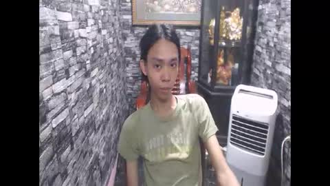 Snapshot of nisha_rose23 chatting on May 13, 10:01 am nisha_rose23 online show from May 13, 10:01 am