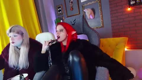 Snapshot of nitanihil chatting on October 16, 8:54 pm Nita online show from October 16, 8:54 pm