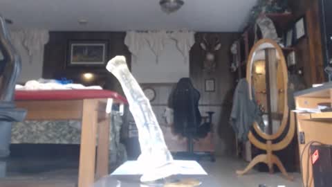 Snapshot of niteluvr chatting on September 16, 4:13 am Night Lover online show from September 16, 4:13 am