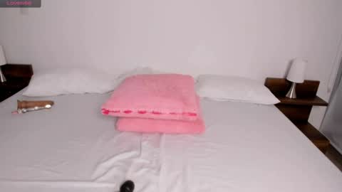 Nitha Gonzalez online show from February 21, 11:43 pm