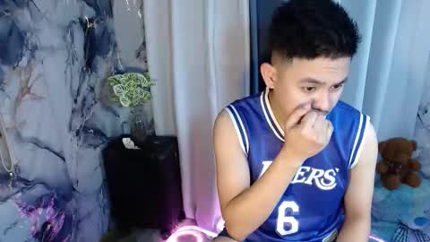 Snapshot of njay_16 chatting on September 21, 7:10 am njay_16 online show from September 21, 7:10 am