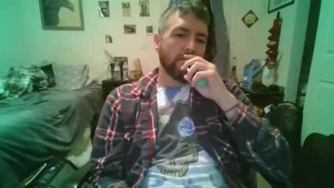 njoefats420 online show from April 24, 9:45 am