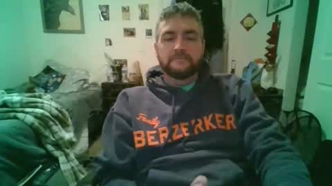Snapshot of njoefats420 chatting on April 26, 9:40 am njoefats420 online show from April 26, 9:40 am