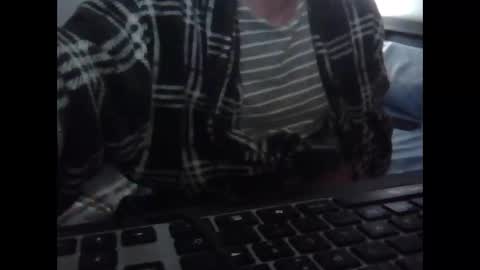 Snapshot of nmcandeias chatting on December 22, 7:54 am Nuno online show from December 22, 7:54 am