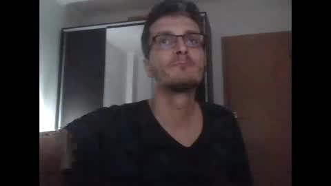 Snapshot of nmcandeias chatting on October 11, 12:43 am Nuno online show from October 11, 12:43 am