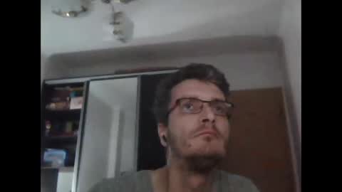 Snapshot of nmcandeias chatting on November 1, 1:07 am Nuno online show from November 1, 1:07 am