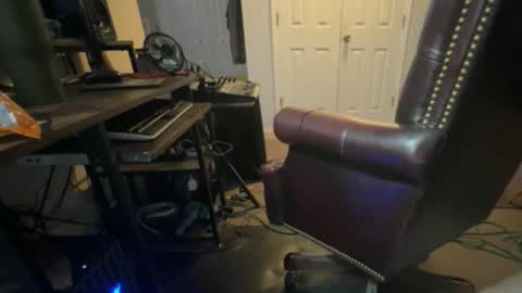 nmedge2cum online show from October 23, 11:46 pm