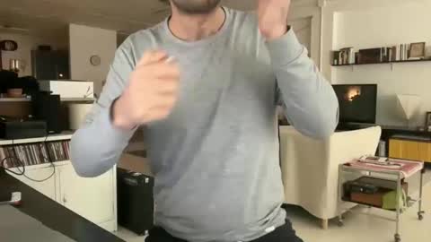 Snapshot of nnatural94 chatting on February 19, 8:12 am nnatural94 online show from February 19, 8:12 am