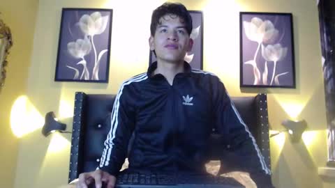 noa11_ online show from November 4, 4:28 pm